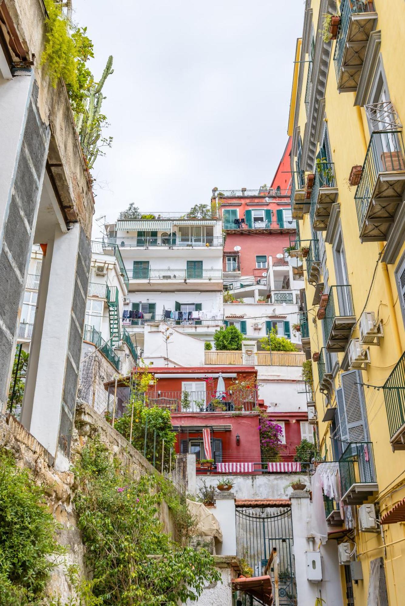 Smooth Vibes At Chiaia By Napoliapartments Appartement Napels